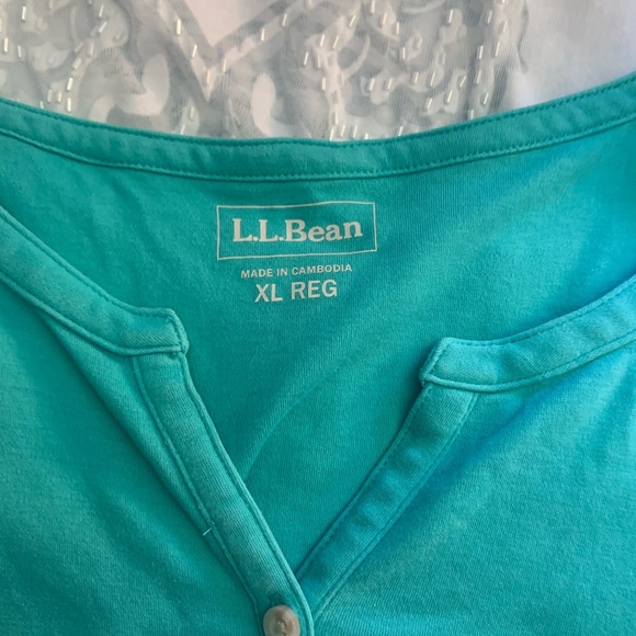 LL Bean ladies T-shirt Teal Blue Easy to wear 100% cotton 3 button plaque - Picture 4 of 5